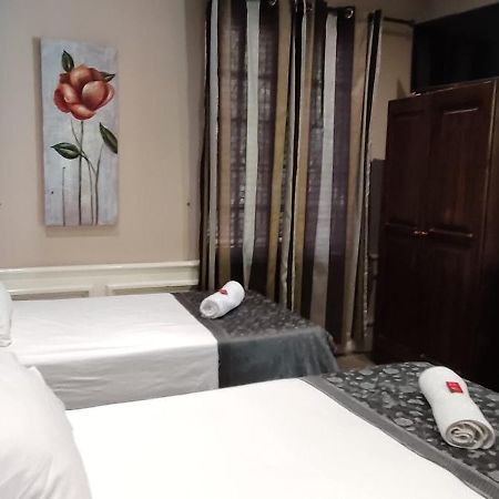 Sunbell Ventures Guesthouse 开普敦 外观 照片