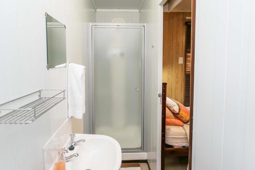 Sunbell Ventures Guesthouse 开普敦 外观 照片